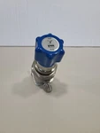 Parker Veriflo Pressure Regulator P/n 45200237EV With Mount, Max Inlet 250 Psi. Fixed Price $58.65.