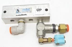 Fluidline Manifold 2250-4, Port 1/4" Nptf Straight Thru Junction Strip. Fixed Price $19.99.