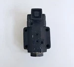 Parker SR6MMV10X0821 Eh Shutoff Hydraulic Valve. Fixed Price $510.57.