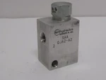 190186 Old-stock; Sun GAA-0JA2-A2 Aluminum Line Mount Manifold; 1/4NPT. Fixed Price $32.66.