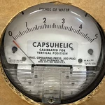 (new) Dwyer 4005 Capsuhelic Pressure Gauge 0-5 Psi, 500 Psig (W48J Eb). Fixed Price $270.00.