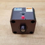 Amlok RLN-100500MXO Rod Lock, 1/4 Npt Used. Fixed Price $341.99.